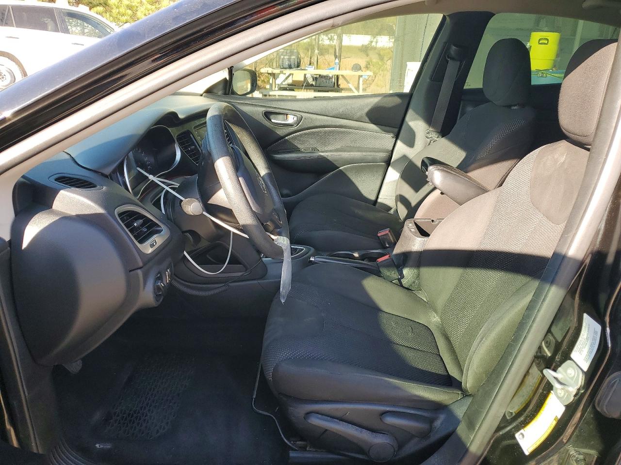 2015 DODGE DART SE photo 13