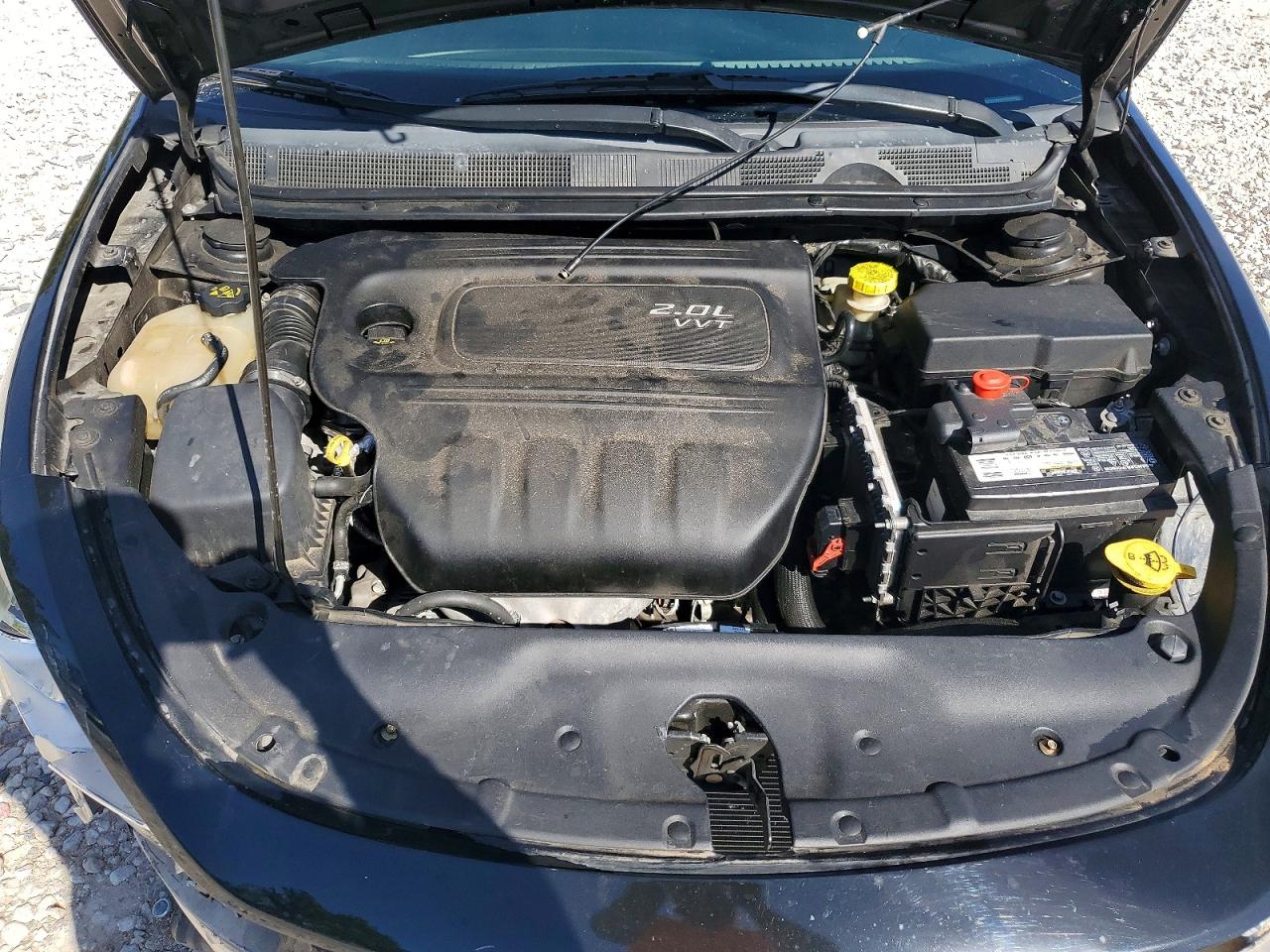 2015 DODGE DART SE photo 21