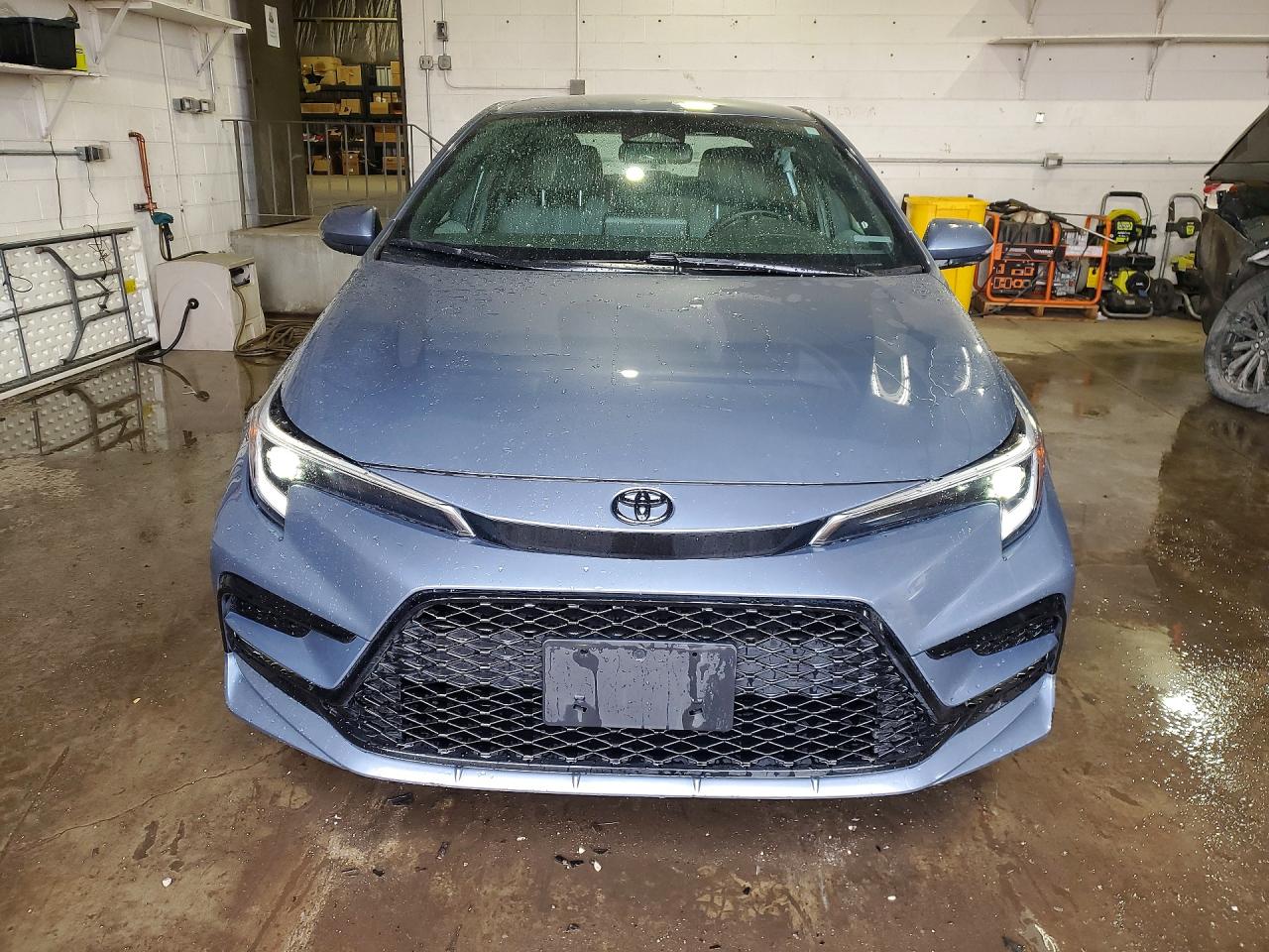 2023 TOYOTA COROLLA SE photo 9