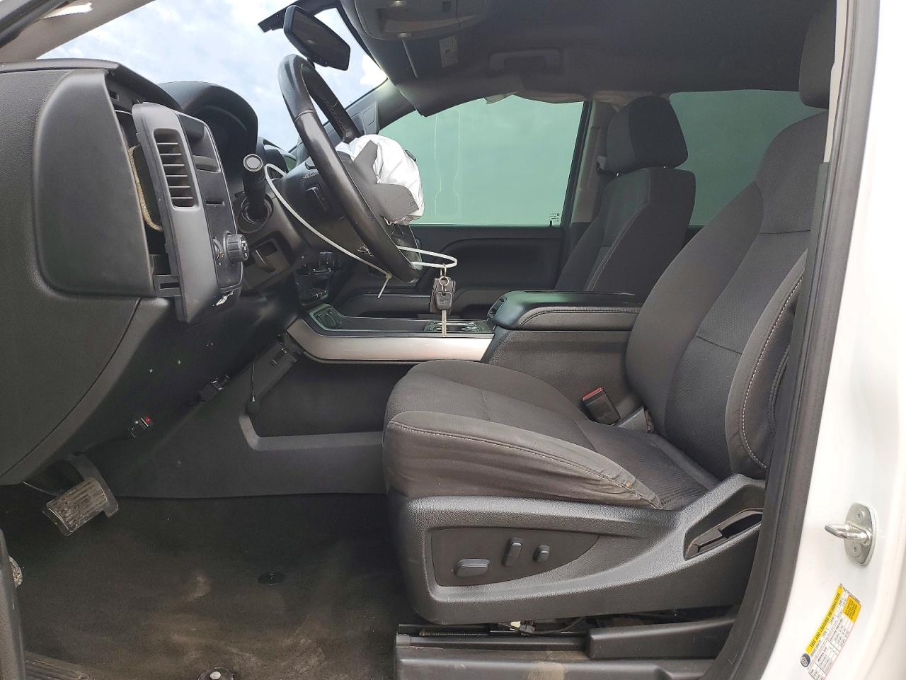 2017 CHEVROLET SILVERADO C1500 LT photo 13