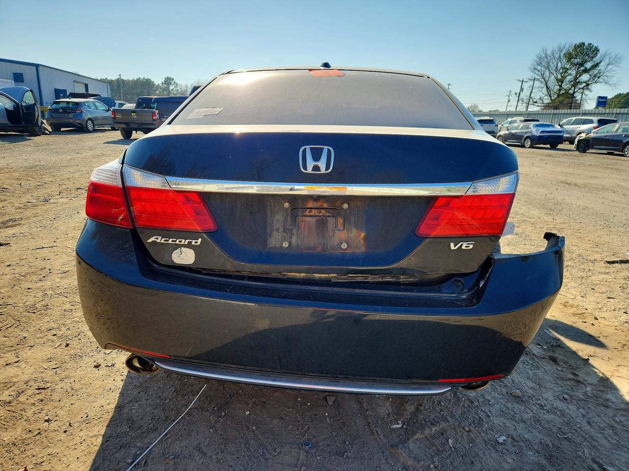 2014 HONDA ACCORD photo 6