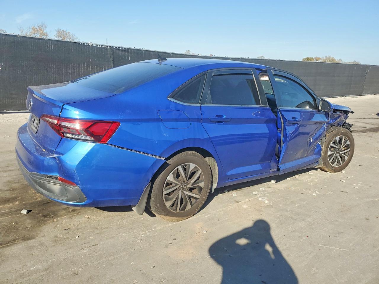 2023 VOLKSWAGEN JETTA S photo 3