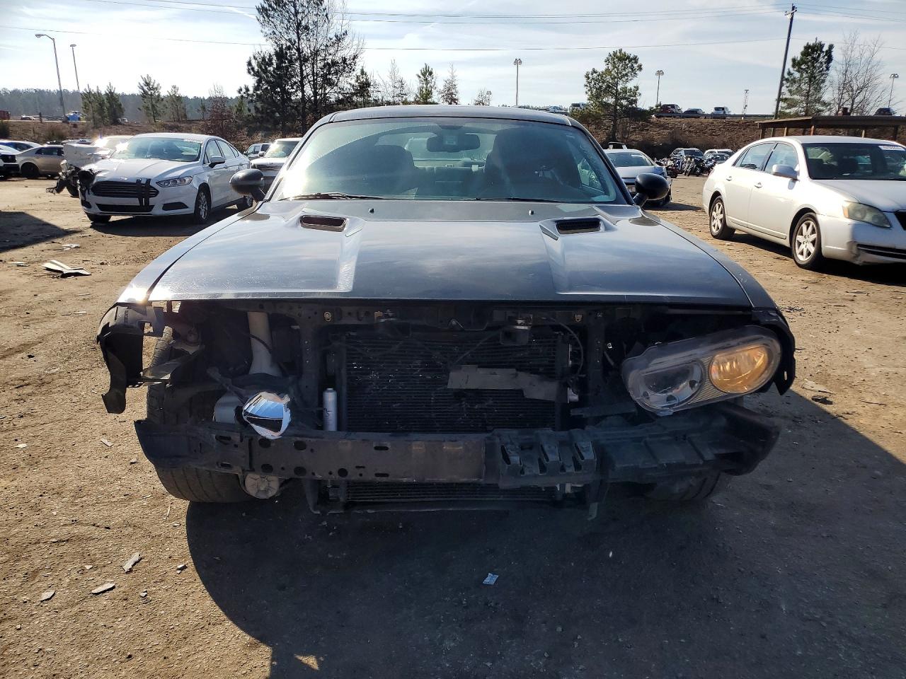 2013 DODGE CHALLENGER SXT photo 13