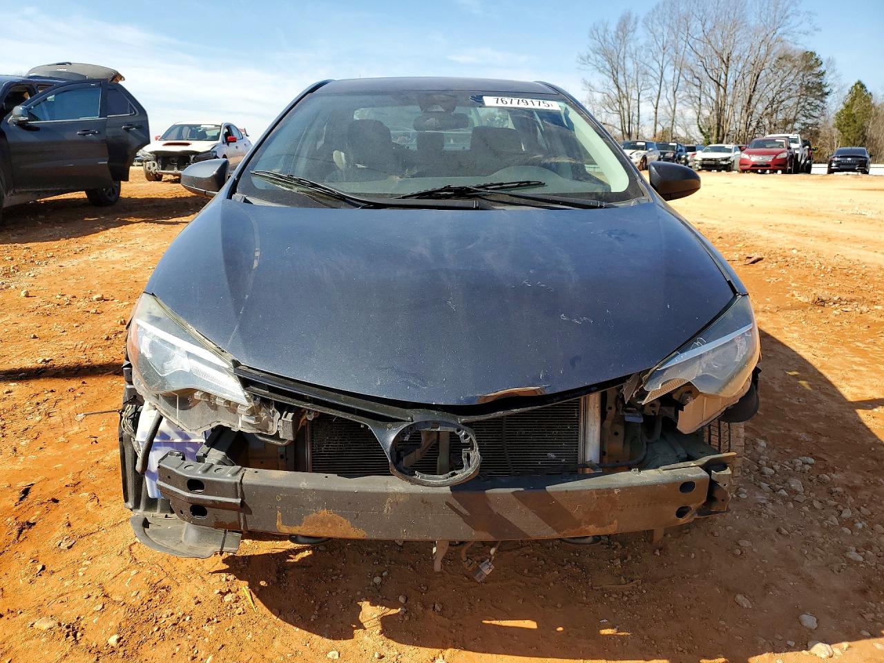 2017 TOYOTA COROLLA LE photo 5