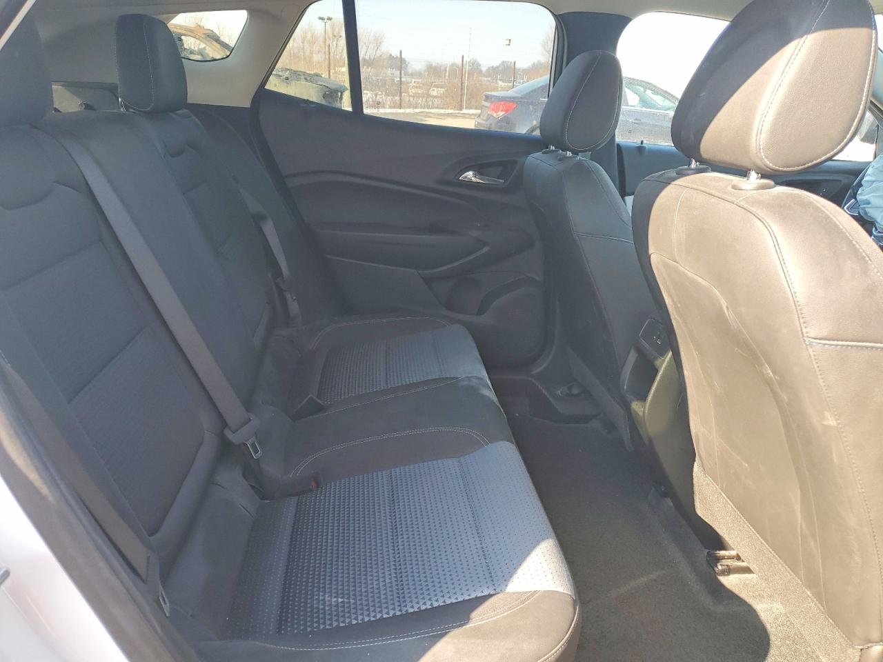 2025 CHEVROLET TRAX 1LT photo 21