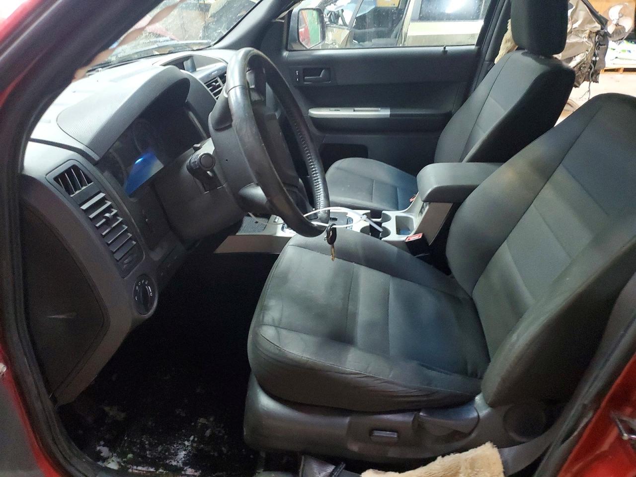2012 FORD ESCAPE XLT photo 13