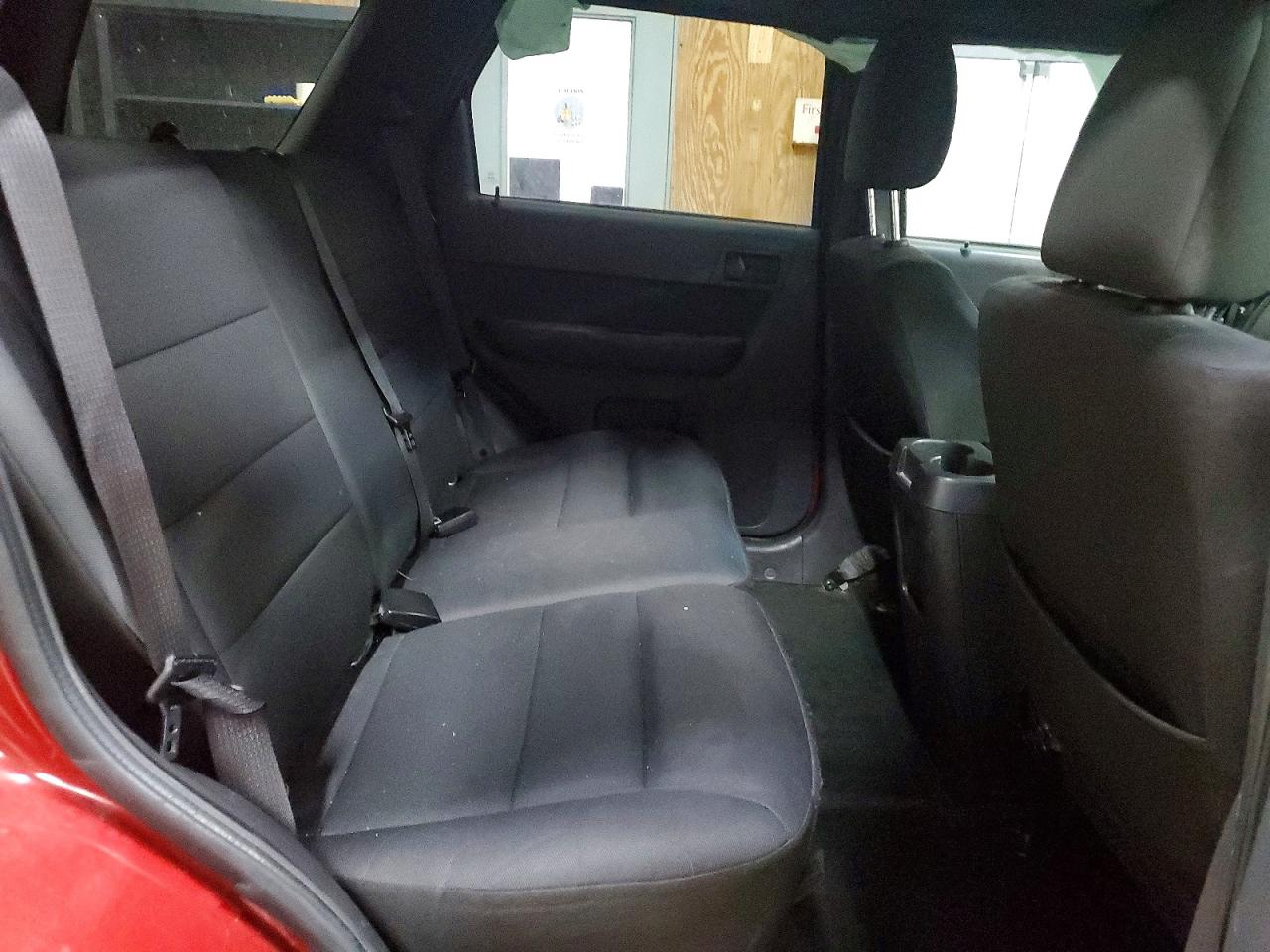 2012 FORD ESCAPE XLT photo 21