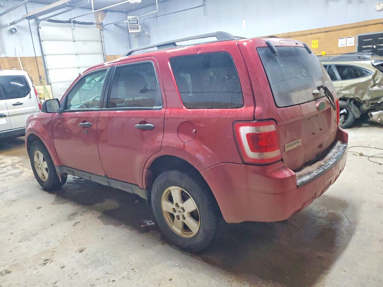 2012 FORD ESCAPE XLT photo 3