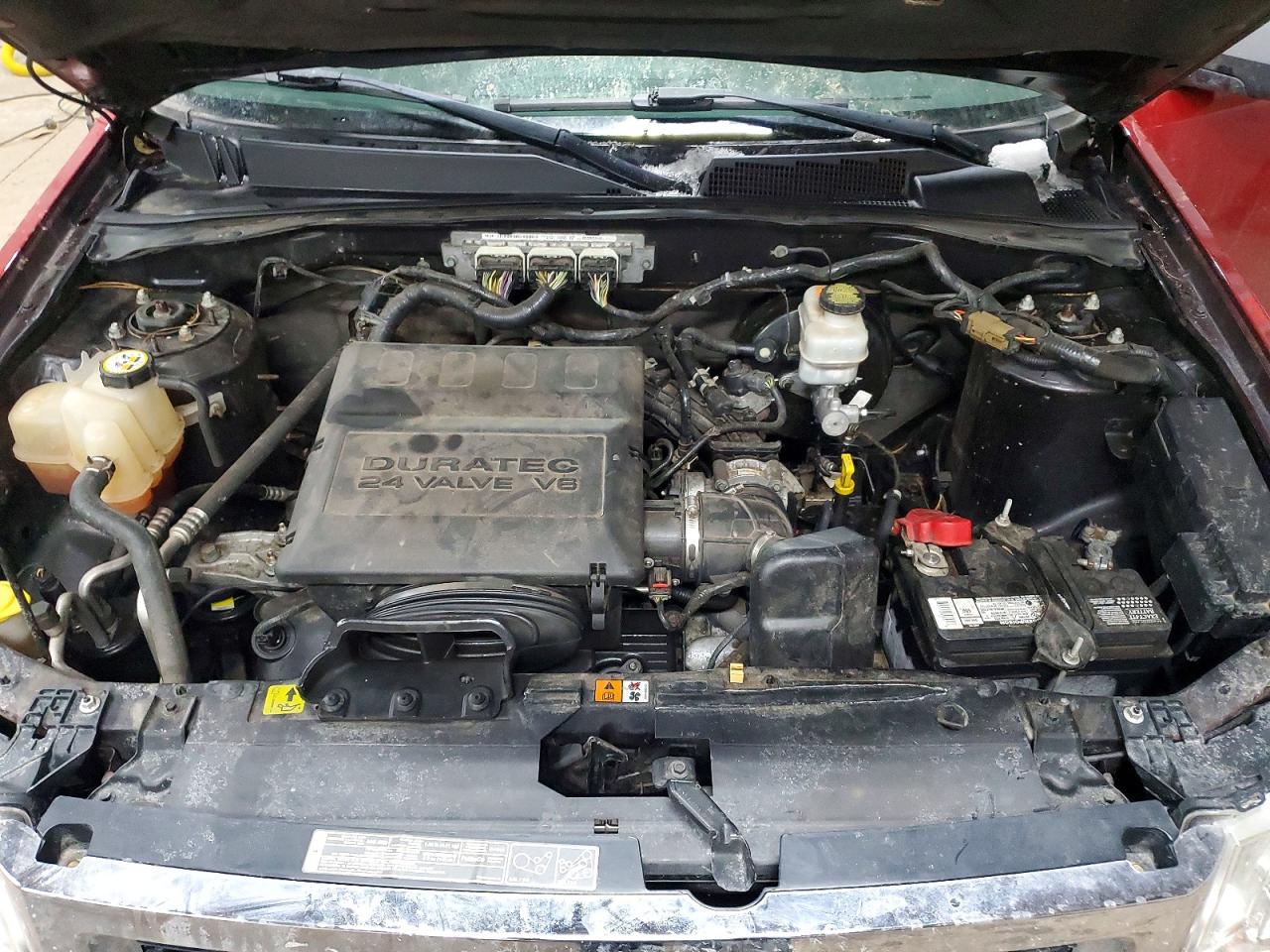 2012 FORD ESCAPE XLT photo 23