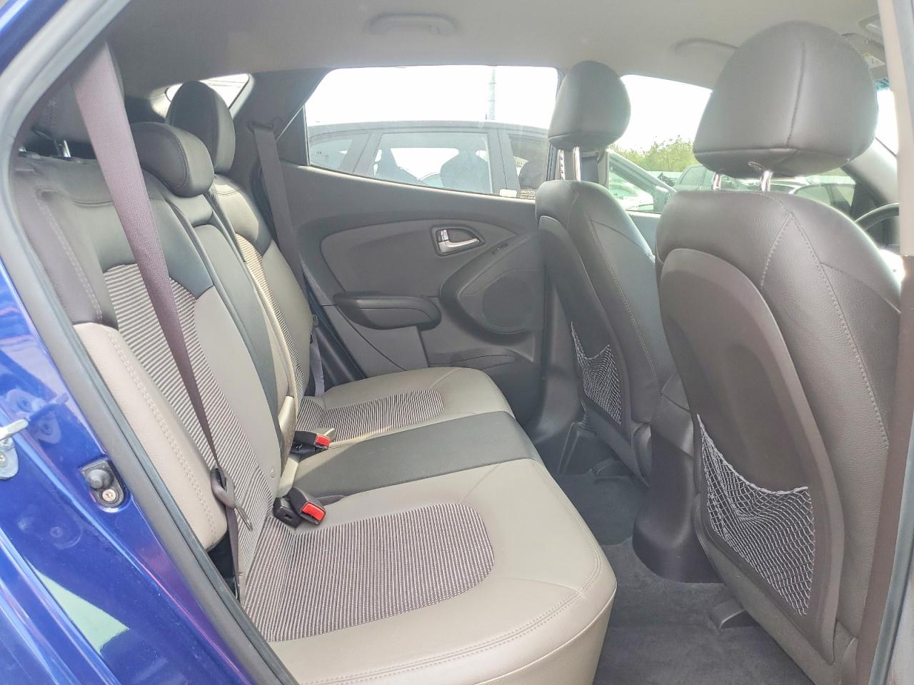 2013 HYUNDAI TUCSON GLS photo 31