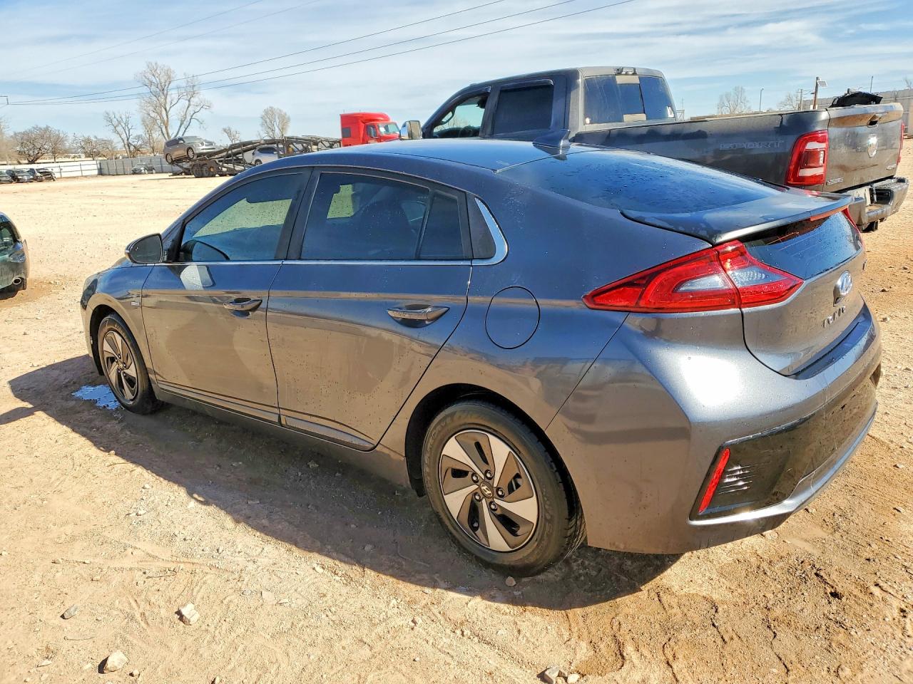 2019 HYUNDAI IONIQ SEL photo 3