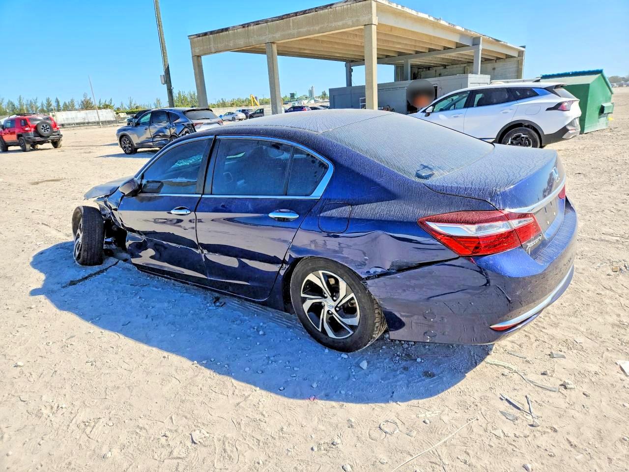 2016 HONDA ACCORD LX photo 4
