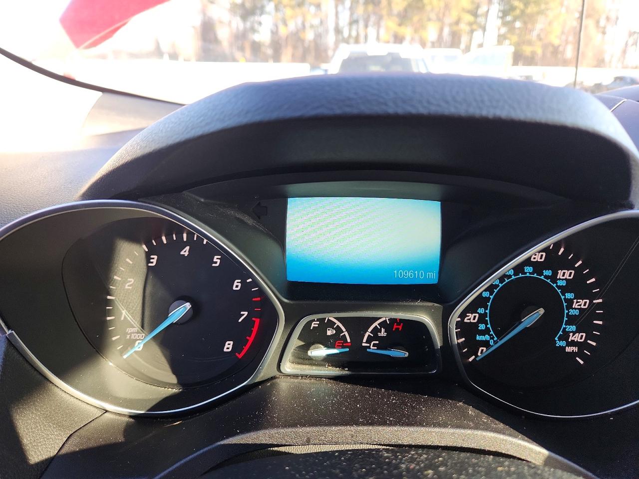 2016 FORD ESCAPE SE photo 9
