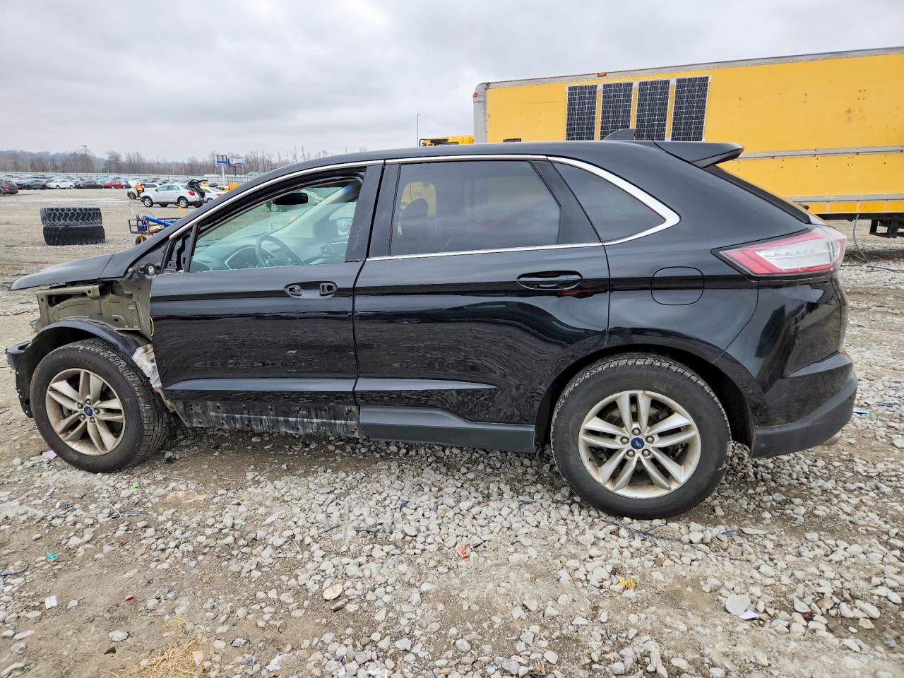 2018 FORD EDGE photo 3