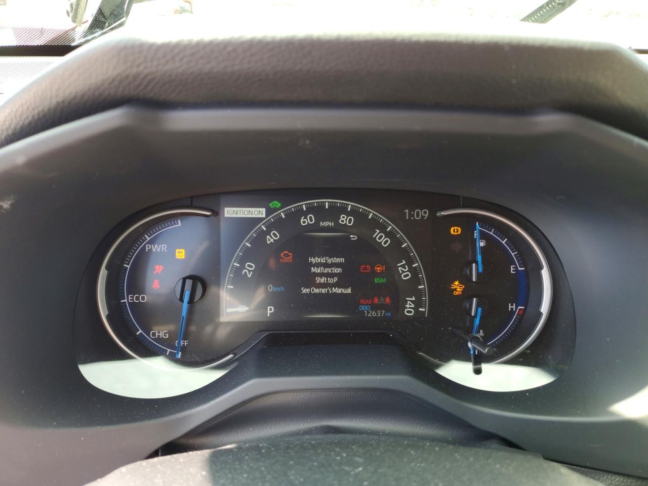 2024 TOYOTA RAV4 photo 25