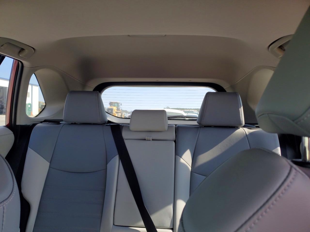 2024 TOYOTA RAV4 photo 28