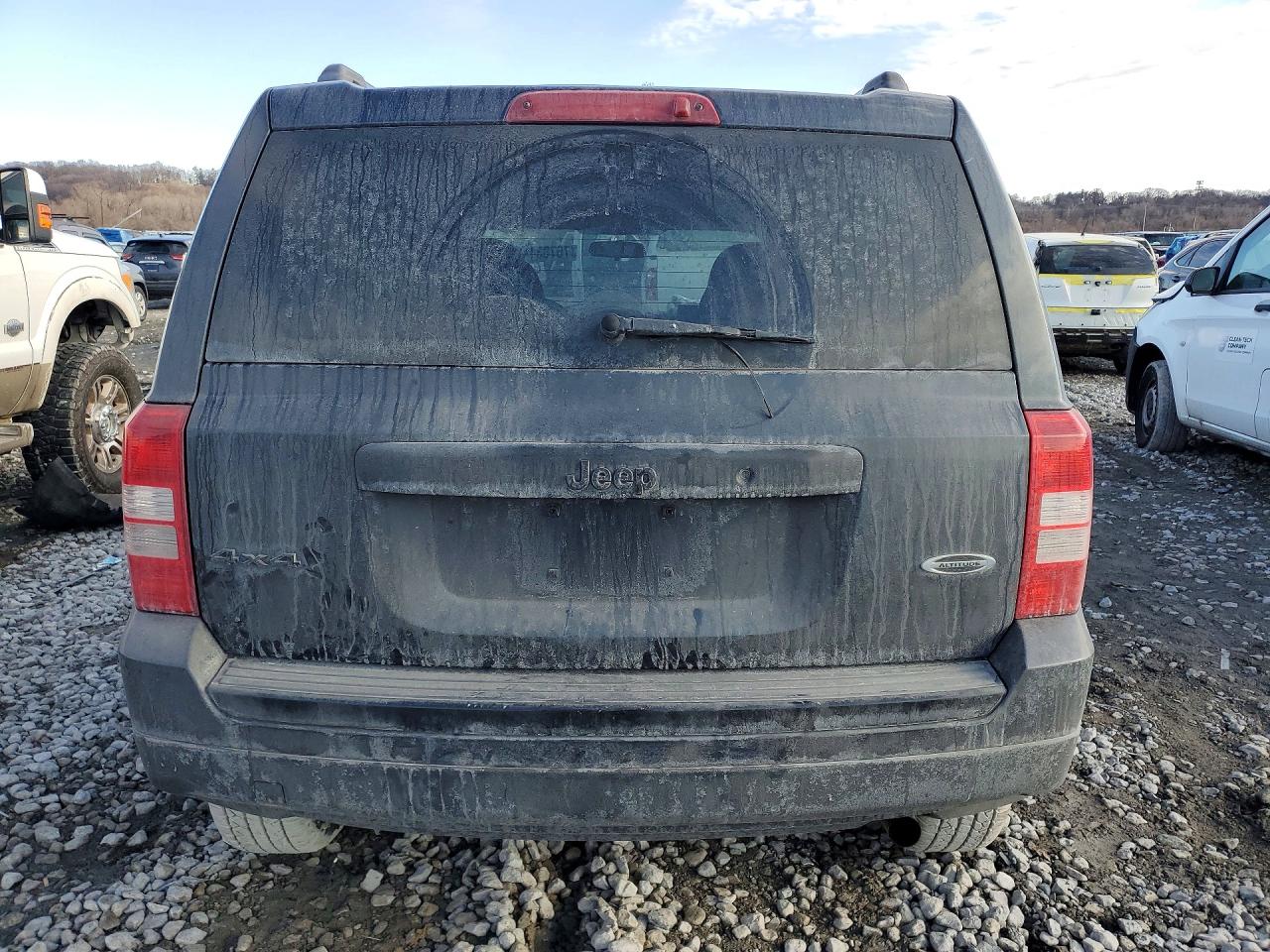 2015 JEEP PATRIOT SPORT photo 11
