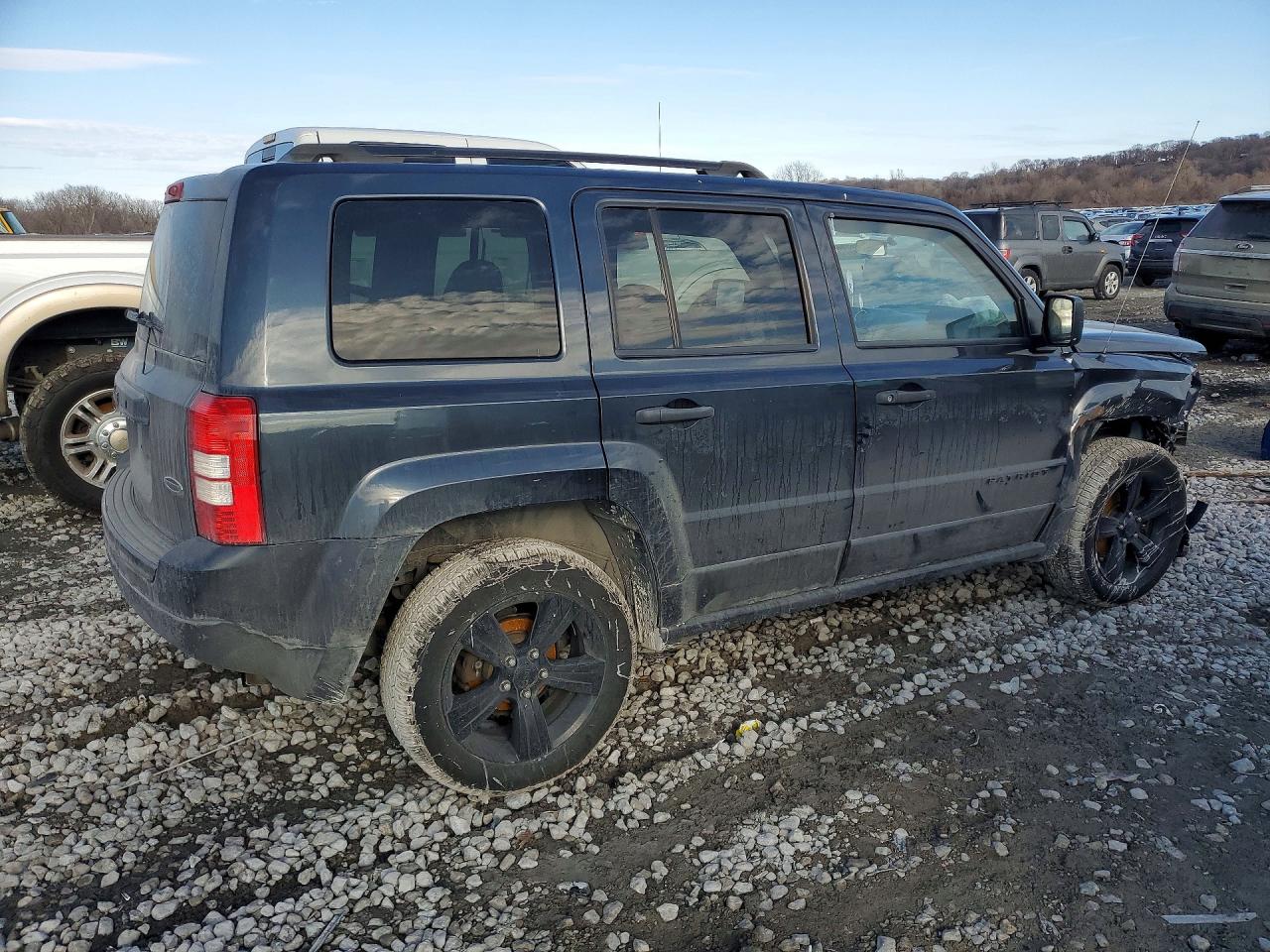 2015 JEEP PATRIOT SPORT photo 5
