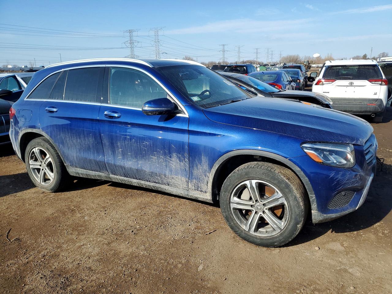 2018 MERCEDES-BENZ GLC 300 4MATIC photo 4