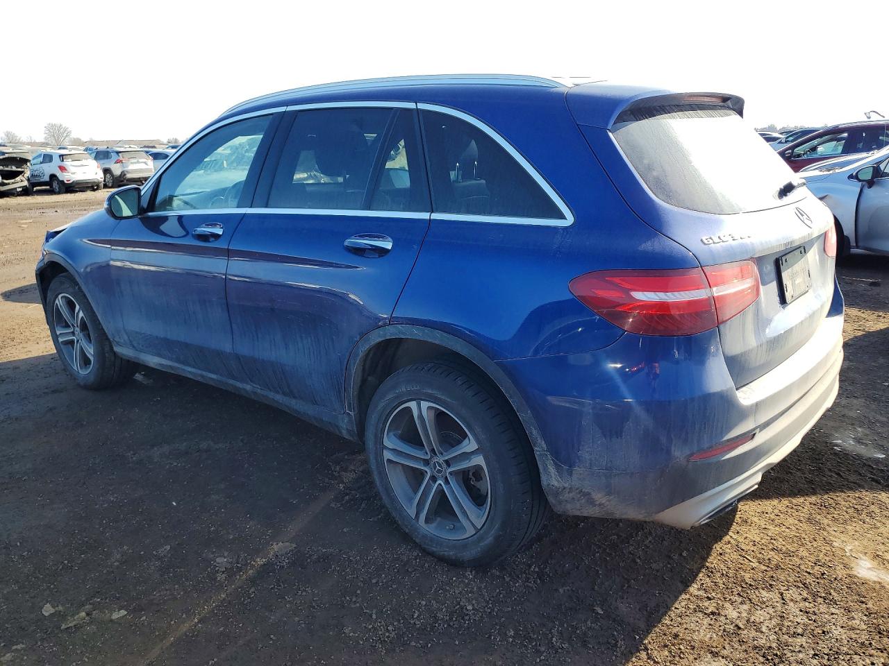 2018 MERCEDES-BENZ GLC 300 4MATIC photo 2
