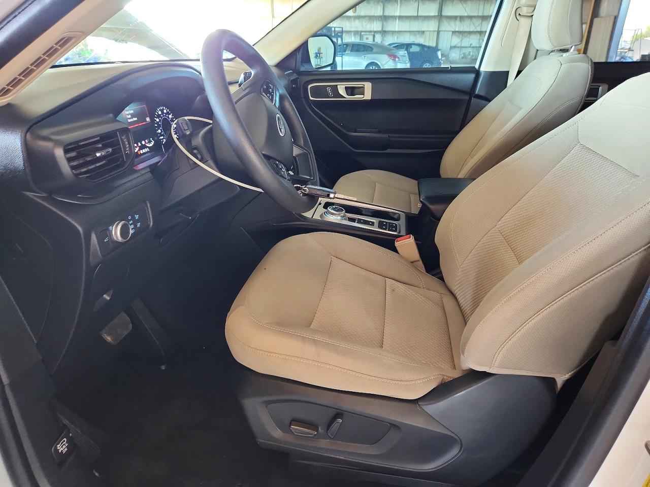 2021 FORD EXPLORER photo 19