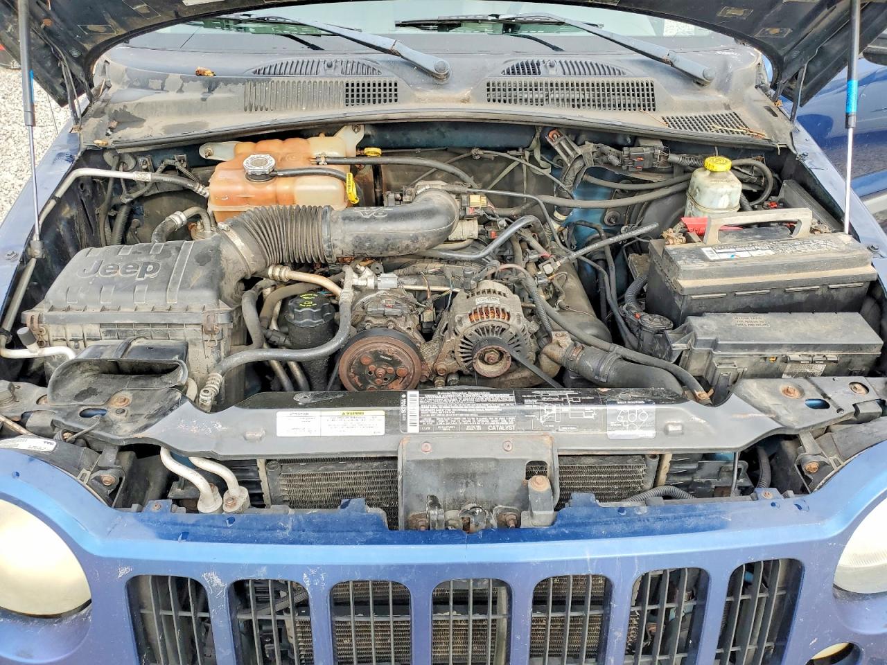 2005 JEEP LIBERTY SPORT photo 34