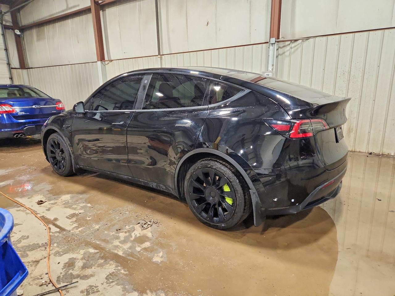 2021 TESLA MODEL Y photo 3