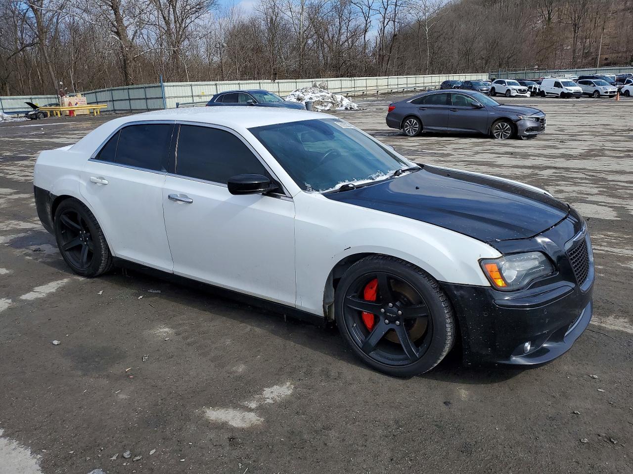 2013 CHRYSLER 300C photo 7