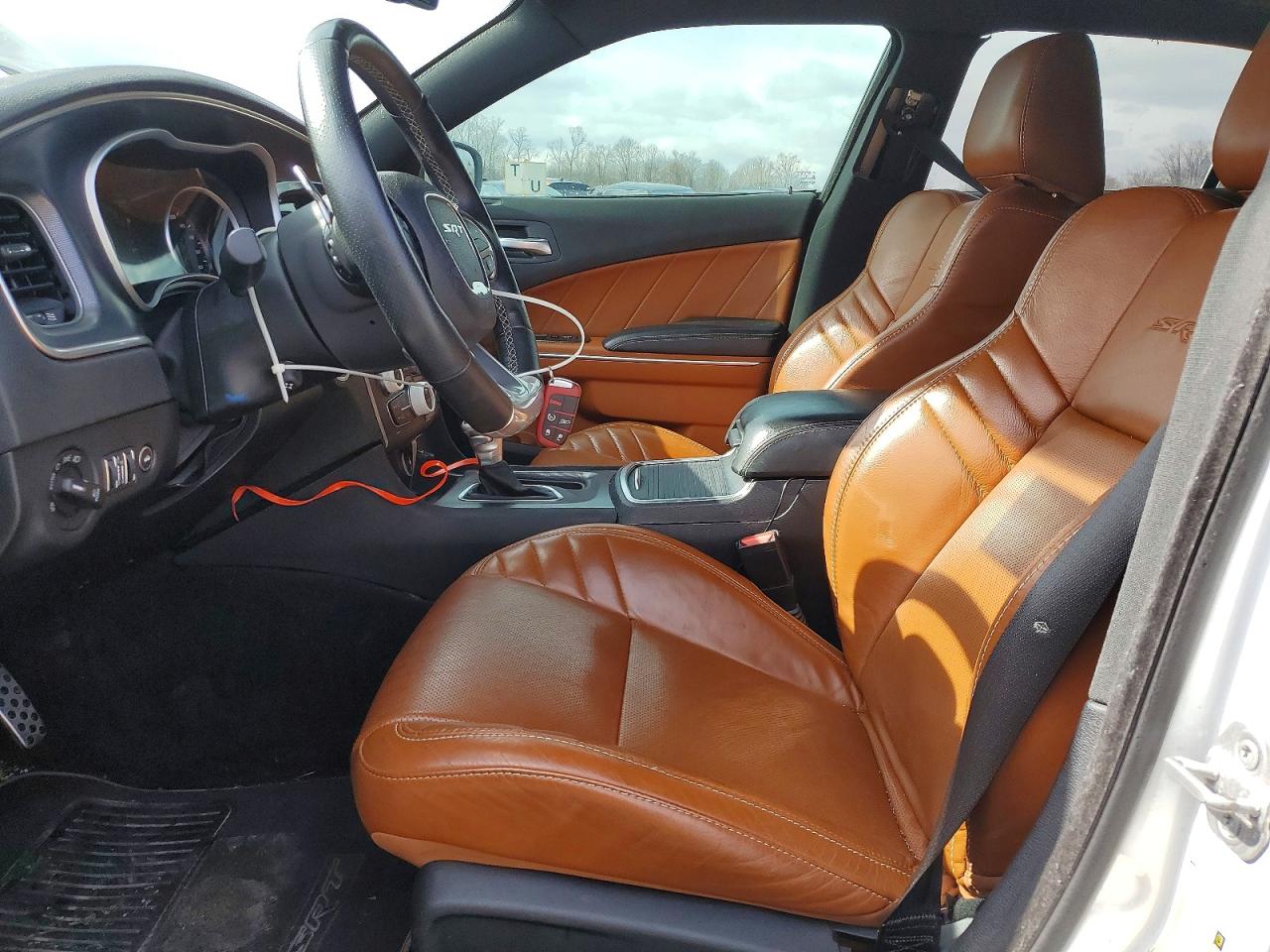 2013 CHRYSLER 300C photo 13