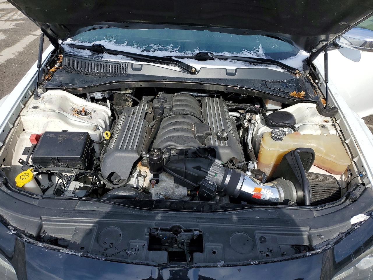 2013 CHRYSLER 300C photo 21