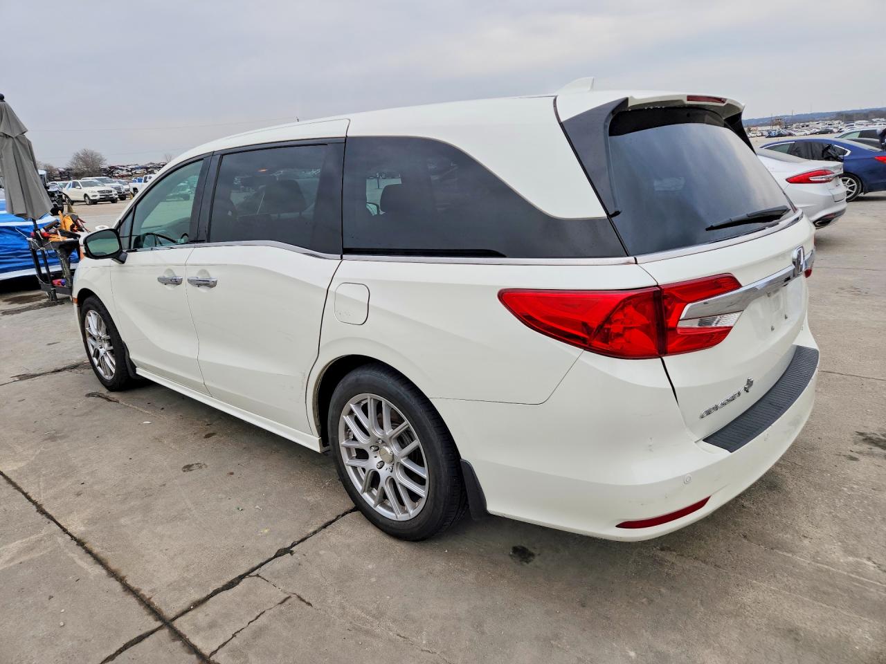 2019 HONDA ODYSSEY ELITE photo 3