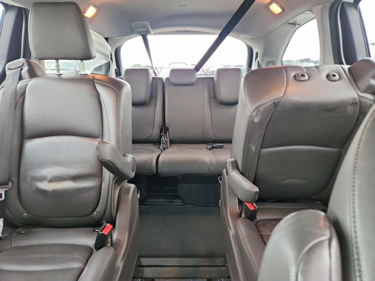 2019 HONDA ODYSSEY ELITE photo 19