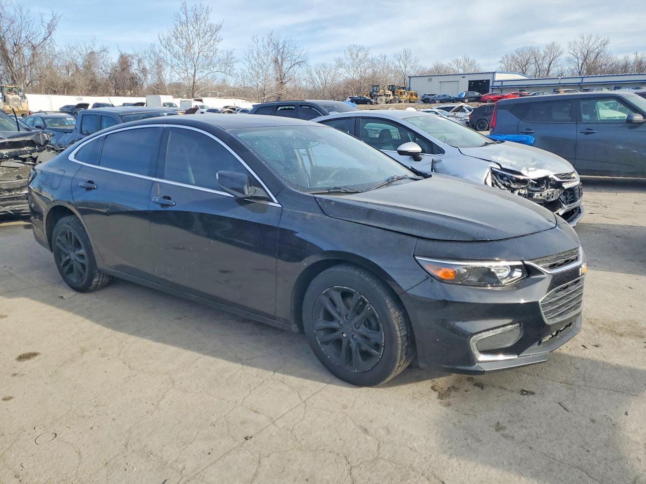 2018 CHEVROLET MALIBU LT photo 4