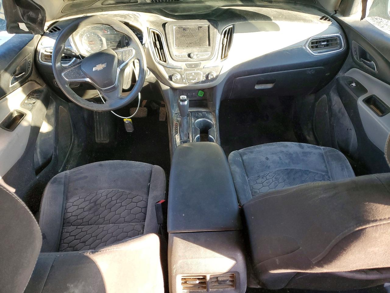 2020 CHEVROLET EQUINOX LS photo 22