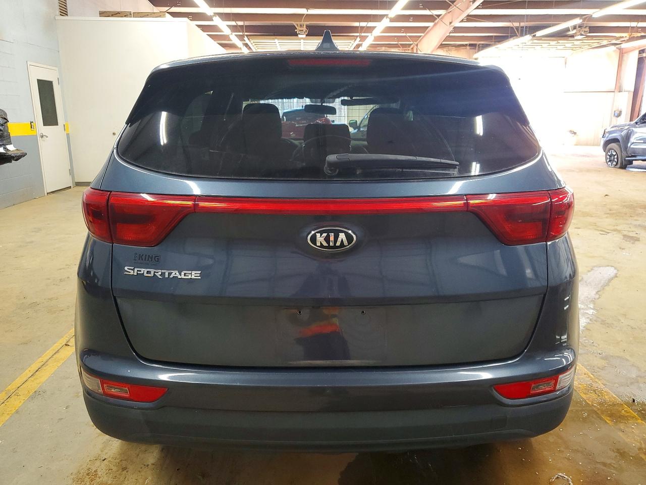 2017 KIA SPORTAGE LX photo 16