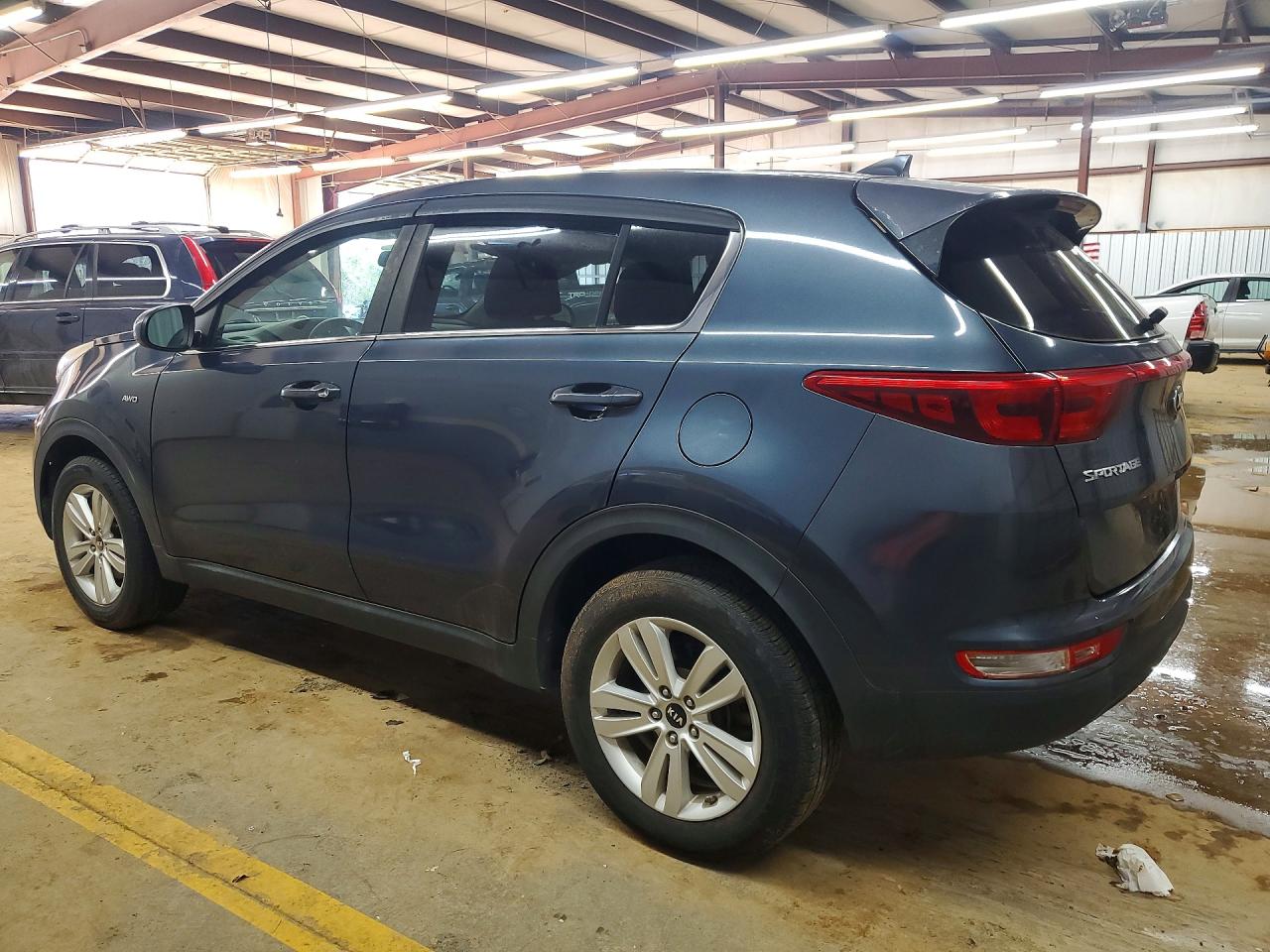 2017 KIA SPORTAGE LX photo 4