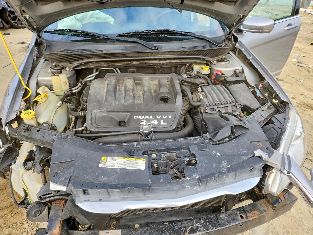2013 CHRYSLER 200 TOURING photo 11