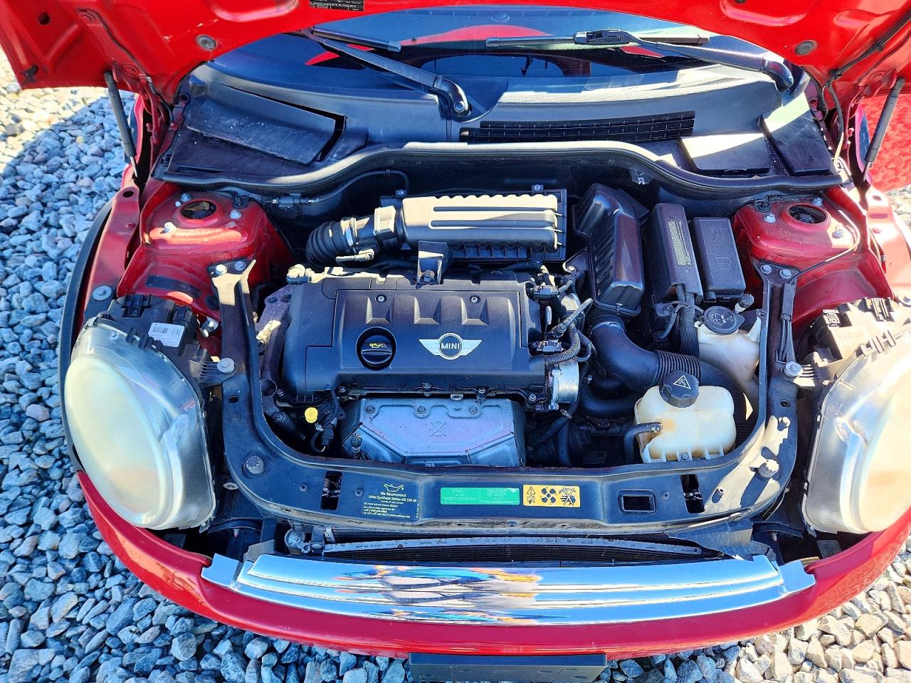 2010 MINI COOPER photo 21