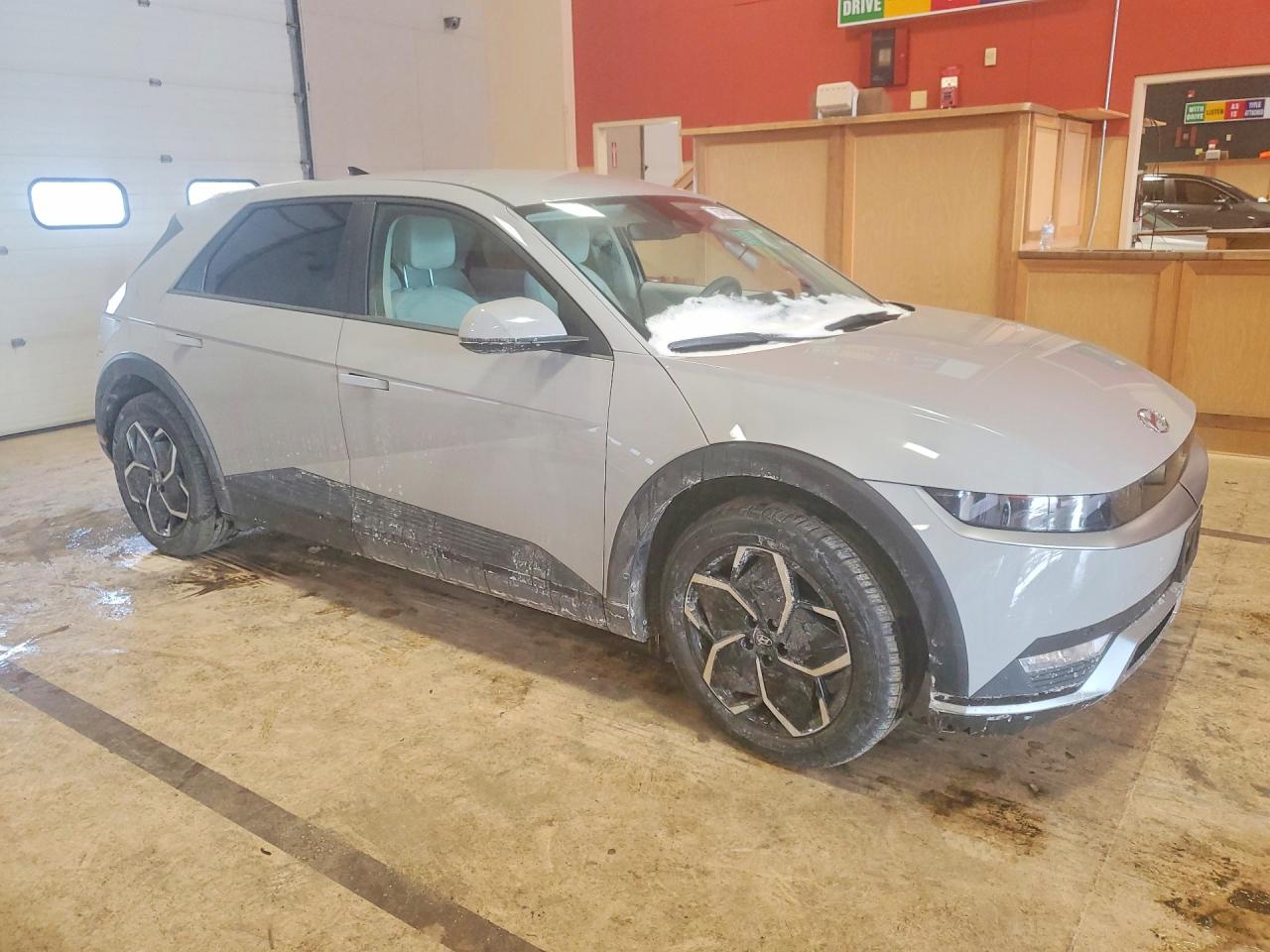 2023 HYUNDAI IONIQ 5 SEL photo 4