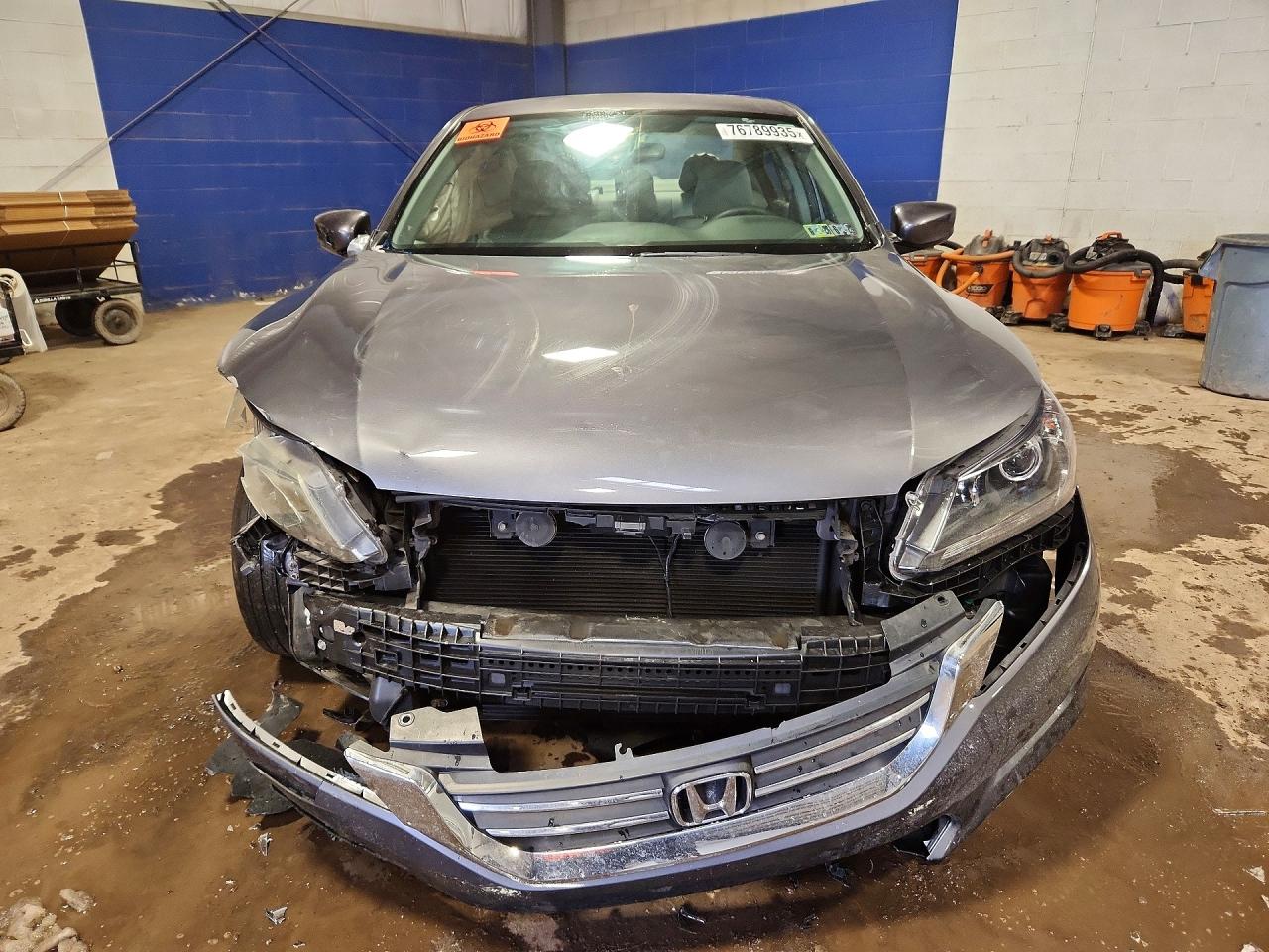 2015 HONDA ACCORD LX photo 5