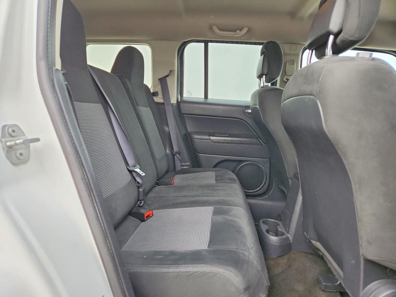 2017 JEEP PATRIOT LATITUDE photo 10