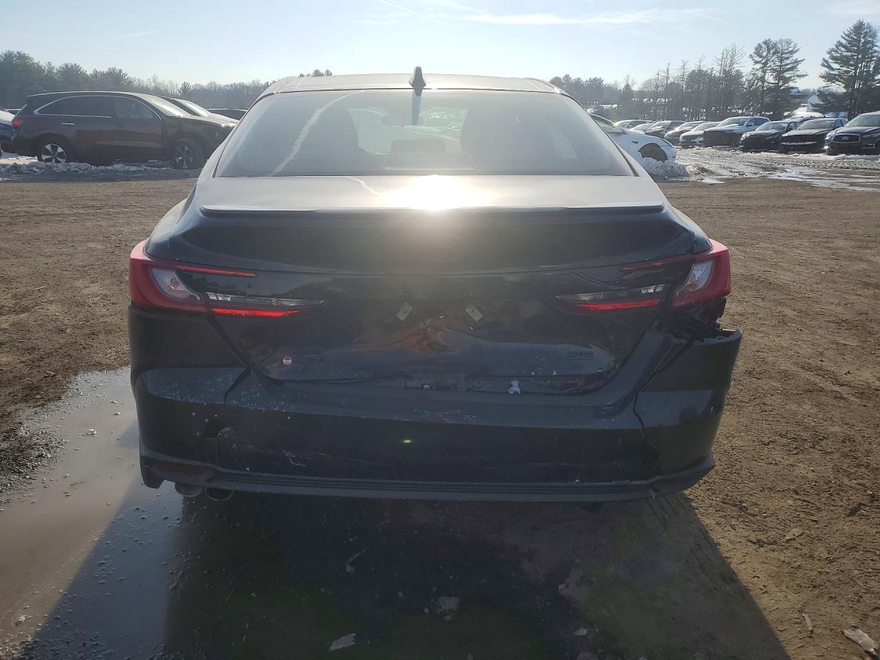 2025 TOYOTA CAMRY XSE photo 6