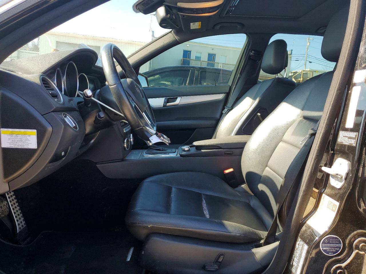 2013 MERCEDES-BENZ C 250 photo 19