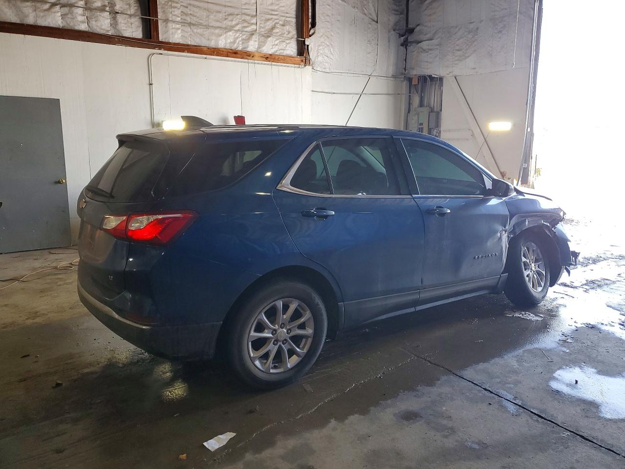 2019 CHEVROLET EQUINOX LT photo 3