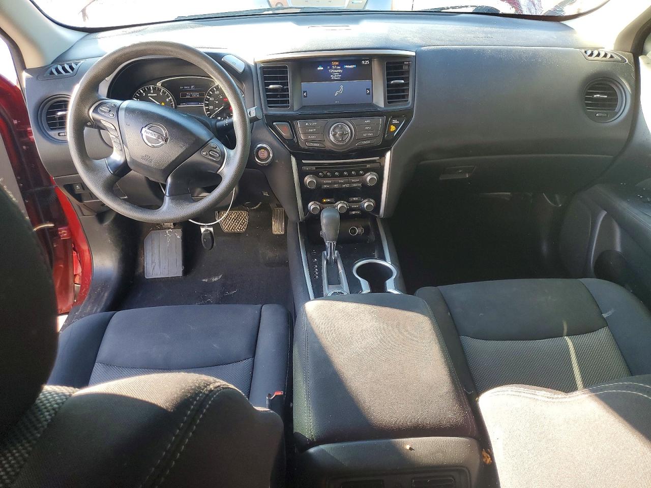2017 NISSAN PATHFINDER S photo 22