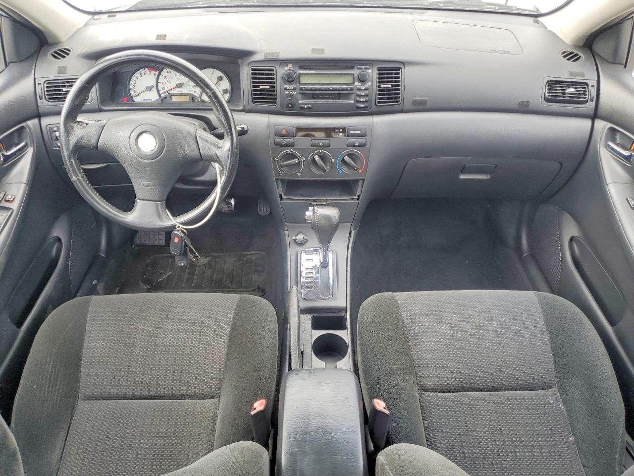 2004 TOYOTA COROLLA S photo 15