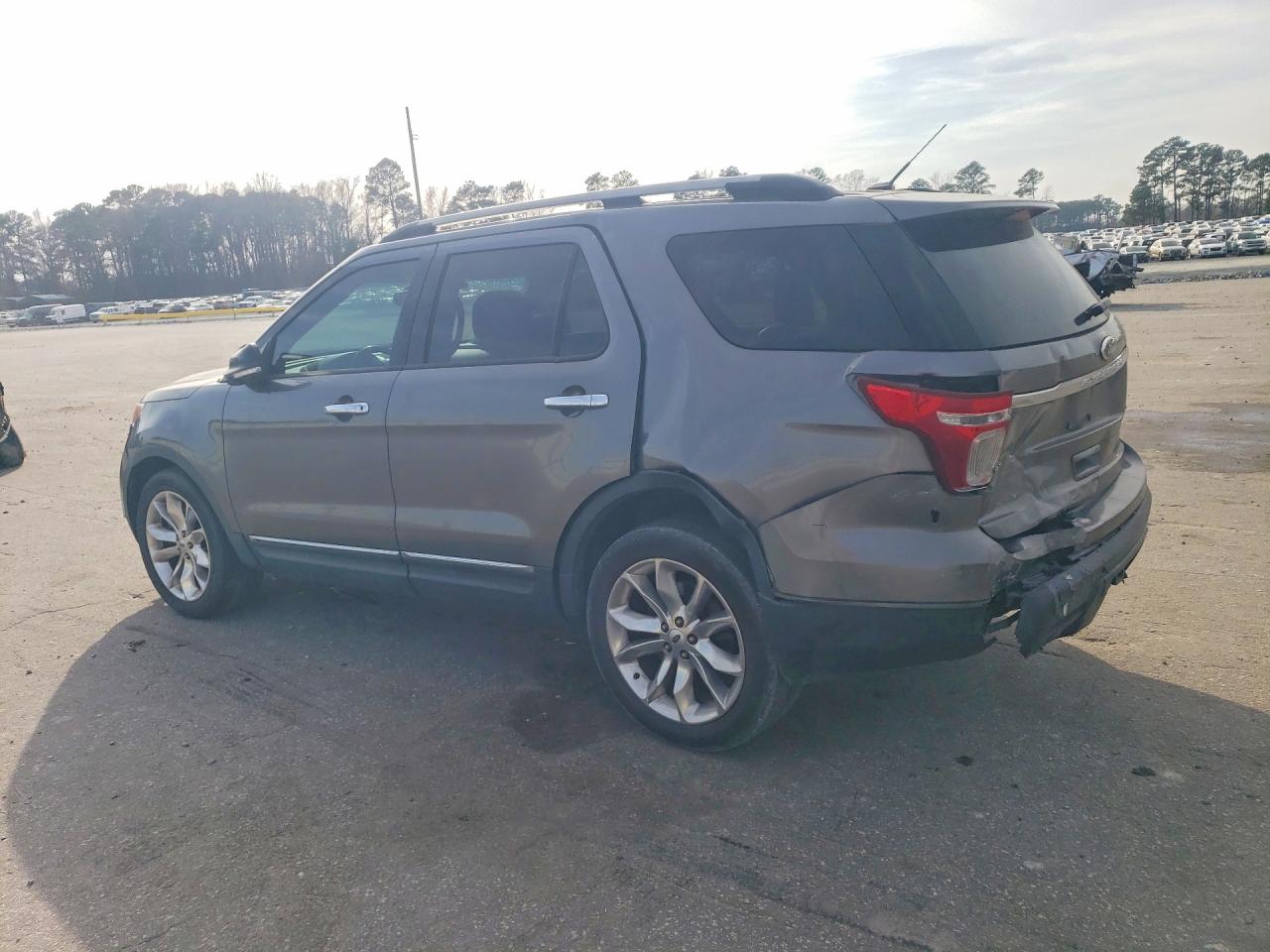 2014 FORD EXPLORER photo 3