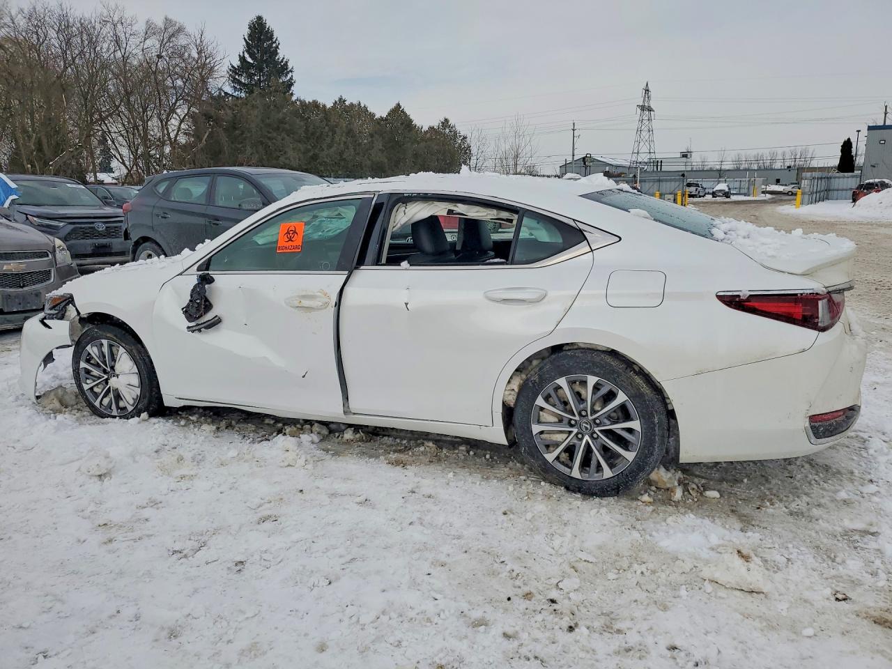 2024 LEXUS ES 300H F SPORT HANDLING photo 2