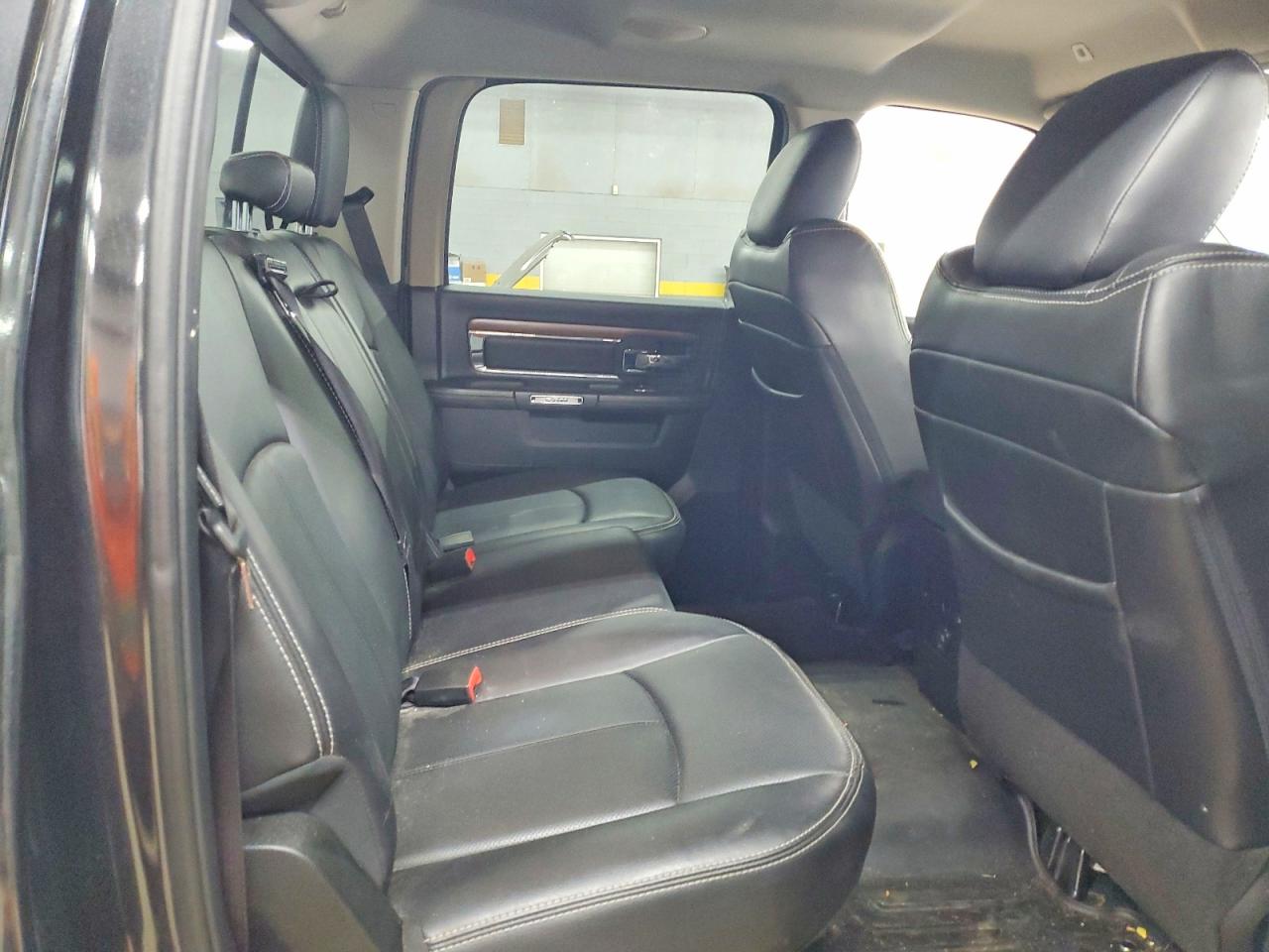 2018 RAM 1500 LARAMIE photo 19