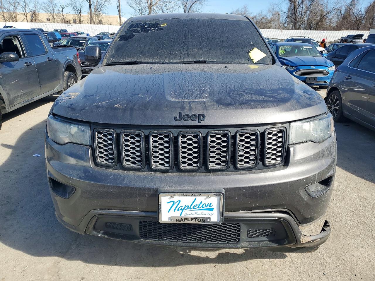 2019 JEEP GRAND CHEROKEE LAREDO photo 5